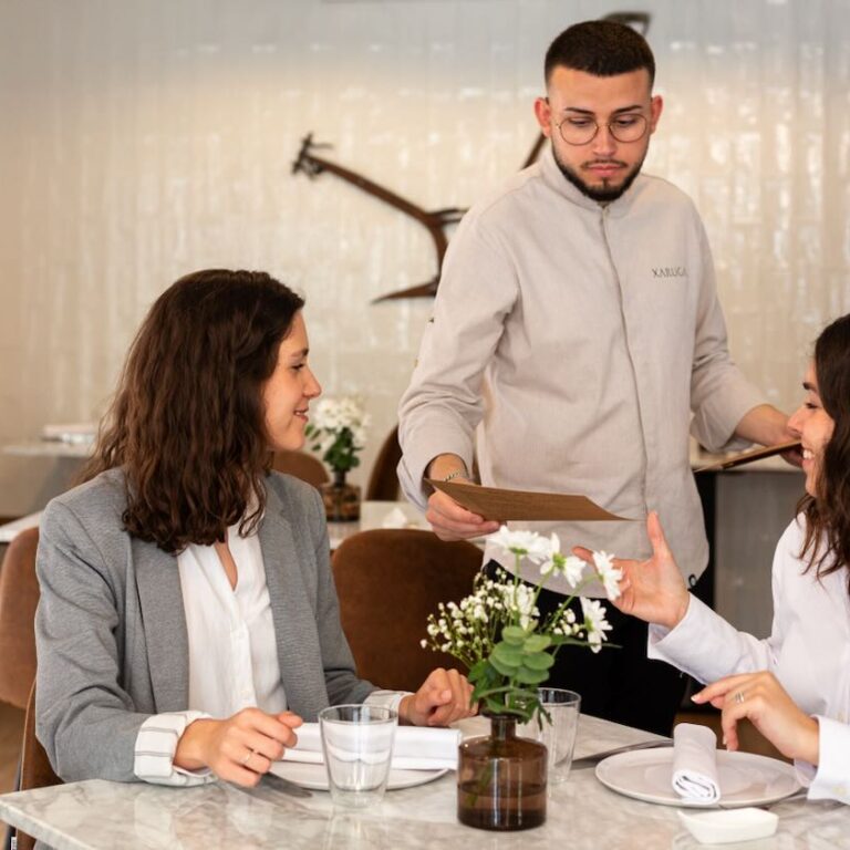 XARUGA-RESTAURANTE2-768x768 Restaurante Xaruga