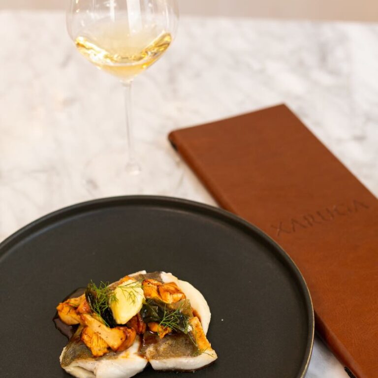 XARUGA-RESTAURANTE2-768x768 Restaurante Xaruga