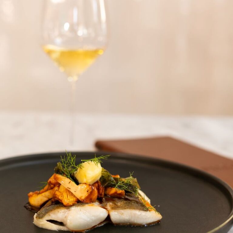 XARUGA-RESTAURANTE2-768x768 Restaurante Xaruga